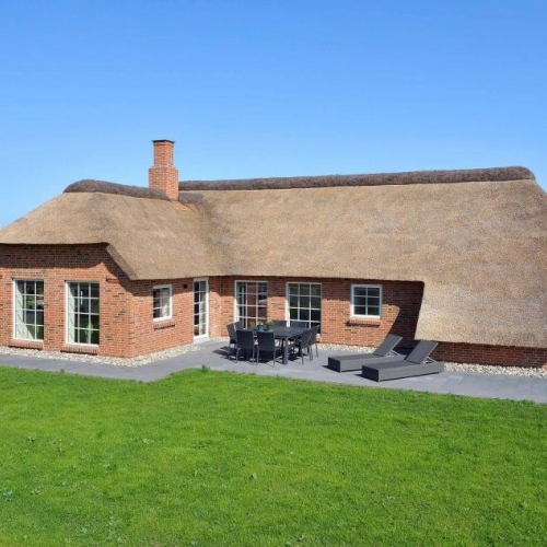 Hoveentreprise af sommerhus